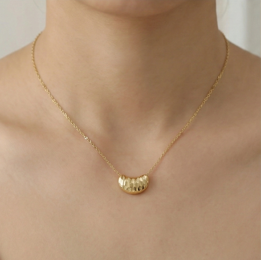 925 Sterling Silver Gold Plated Faceted Textured Bean Pendant Necklace Jewellery for Women