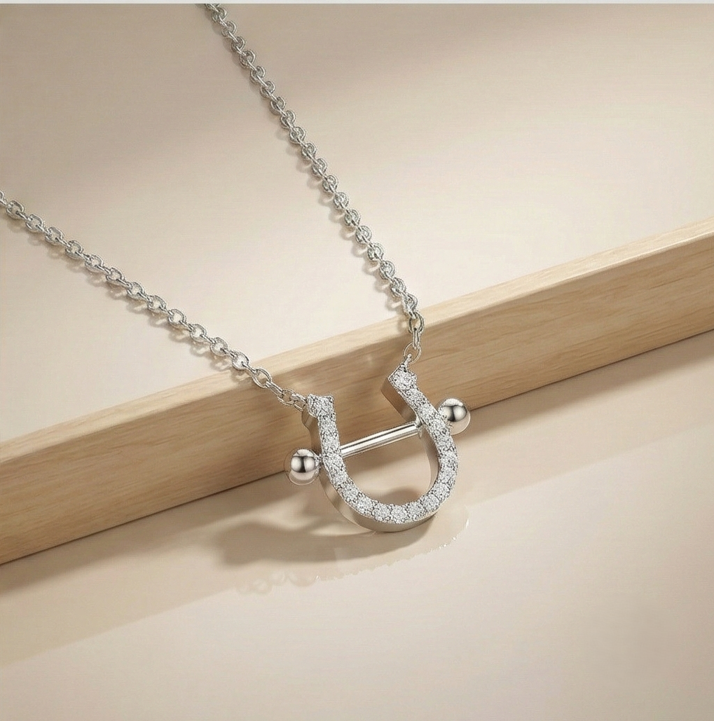 925 Sterling Silver Pave Set Horseshoe Pendant Necklace Jewellery