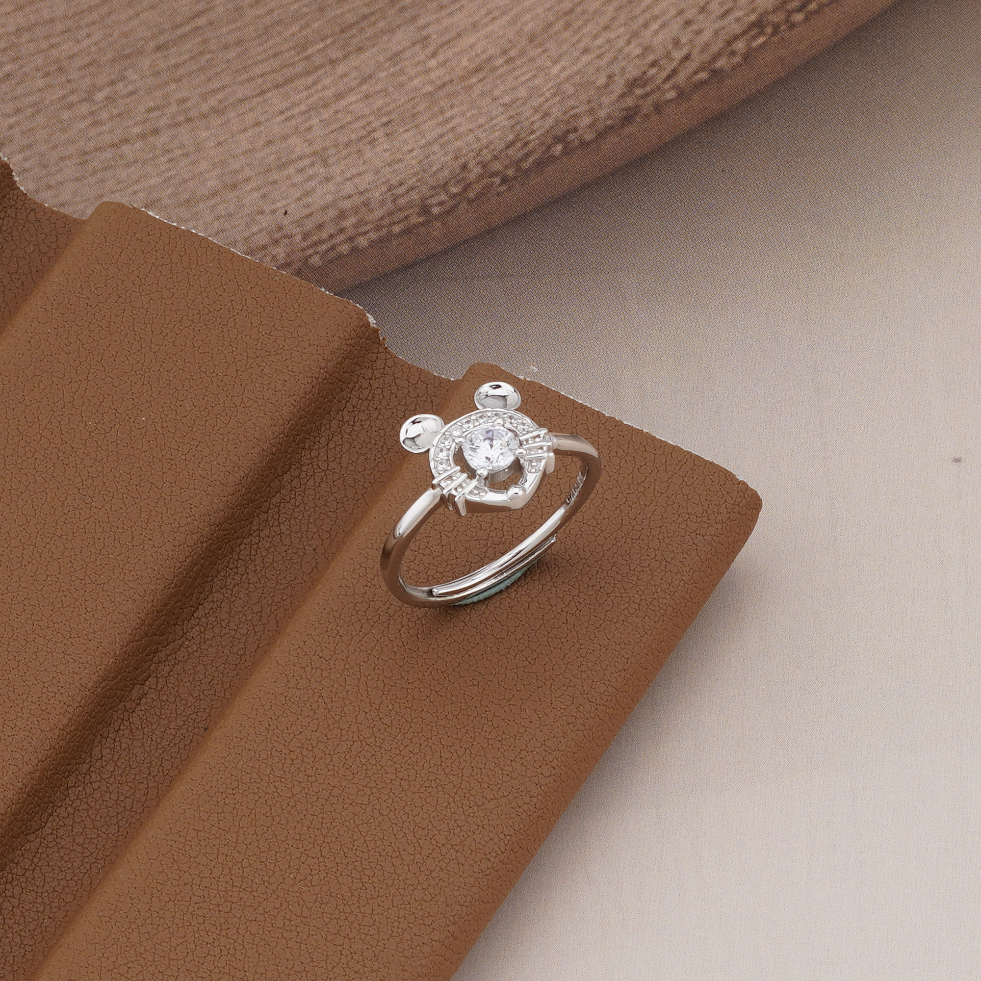 925 Sterling Silver Playful Mouse Silhouette Adjustable Ring Jewellery for Women
