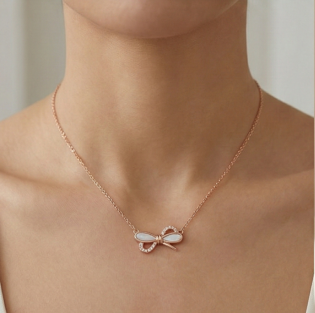 925 Sterling Silver Rose Gold Plated Bow with MOP Inlay Pendant Necklace Jewellery