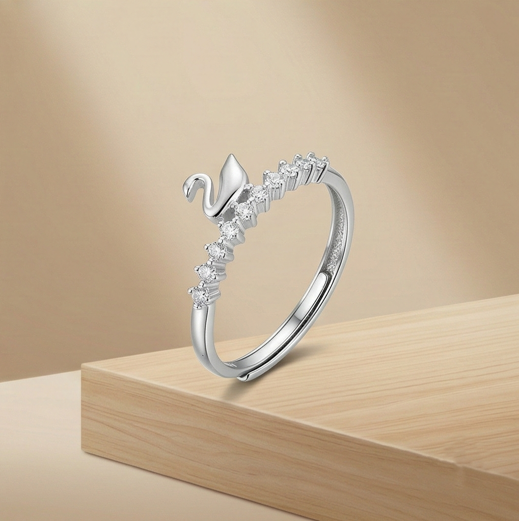 925 Sterling Silver Elegant Swan Motif Adjustable Ring Jewellery for Women