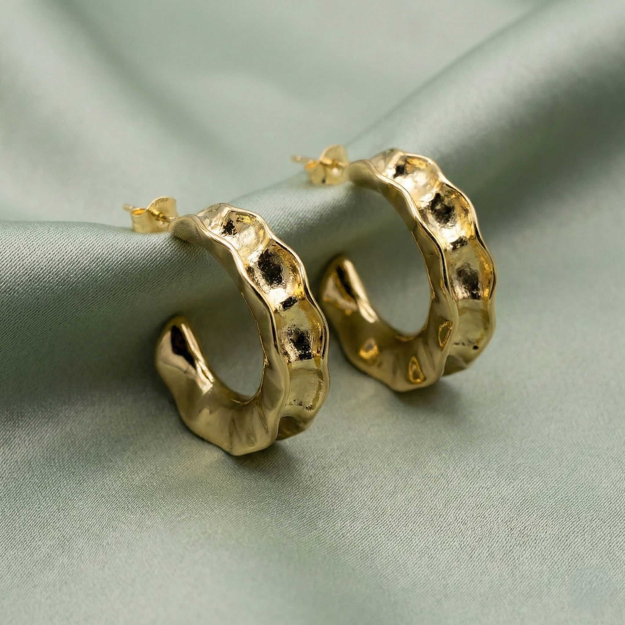 925 Sterling Silver Molten Wave Hoop Earrings in Gold Finish Women’s Jewellery