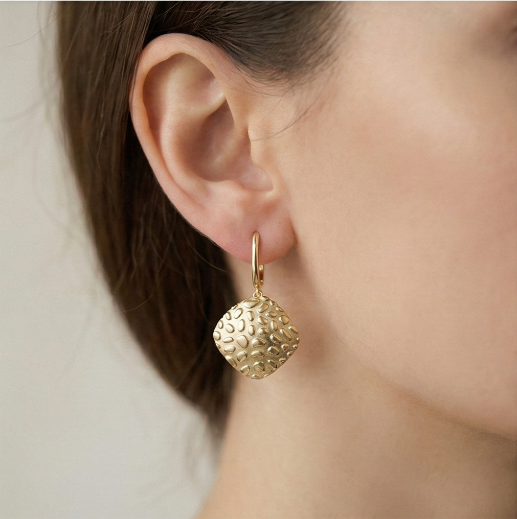 925 Sterling Silver Hammered Rhombus Drop Earrings in Gold Finish Women's Jewellery