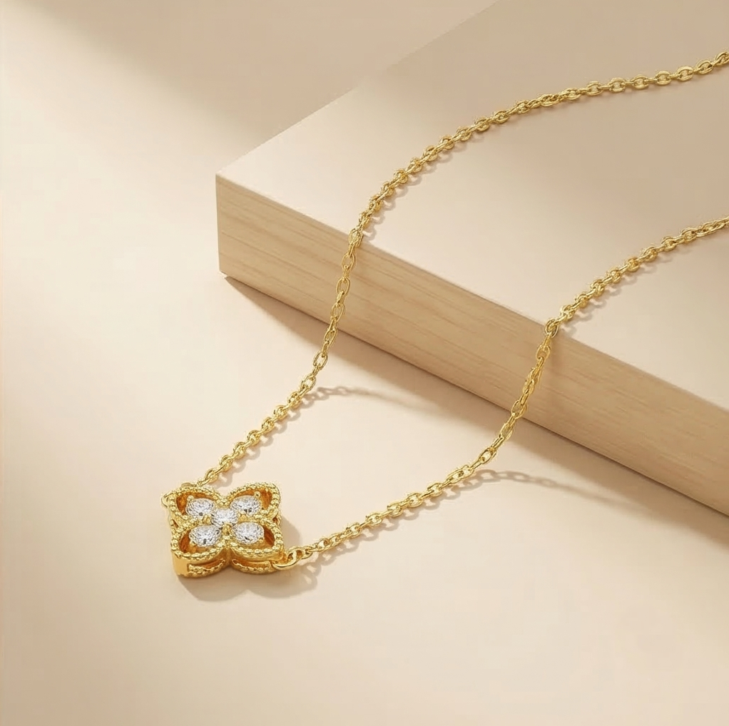 925 Sterling Silver Vintage Clover Bracelet in Premium Gold Finish Classic Jewellery for Women