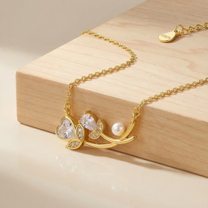 925 Sterling Silver Floral Branch Heart and Pearl Necklace Jewellery in Gold Plated Finish