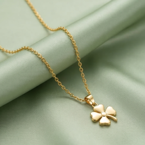 925 Sterling Silver Gold Plated Four Leaf Clover Pendant Necklace Jewellery