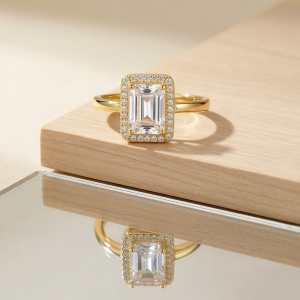 925 Sterling Silver Clear Emerald Cut Halo Ring Yellow Gold Finish Jewellery for Women - Size 7