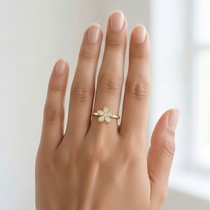 925 Sterling Silver Clear Floral Ring Yellow Gold Finish Jewellery for Women - Size 7