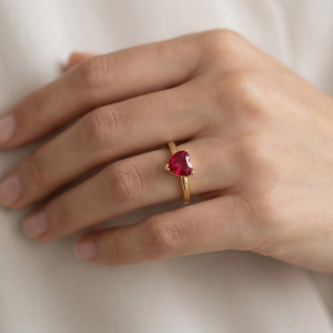 925 Sterling Silver Red Heart Solitaire Ring Yellow Gold Finish Jewellery for Women - Size 7