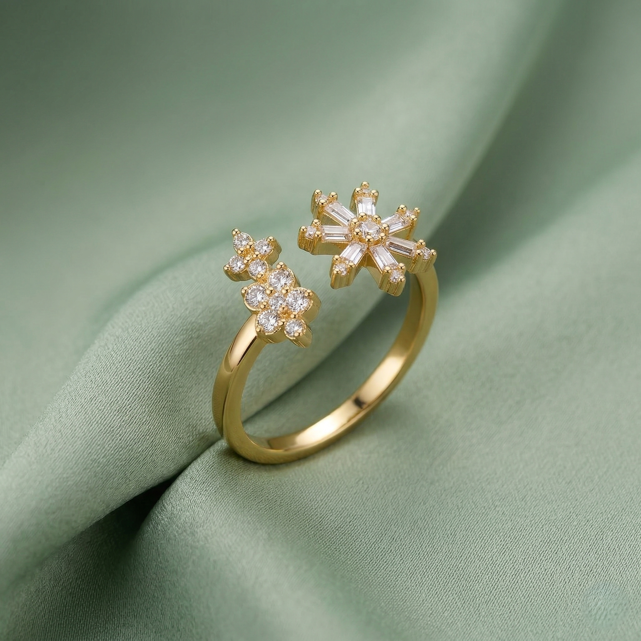 925 Sterling Silver Clear Snowflake Open Ring Yellow Gold Finish Jewellery for Women - Size 6