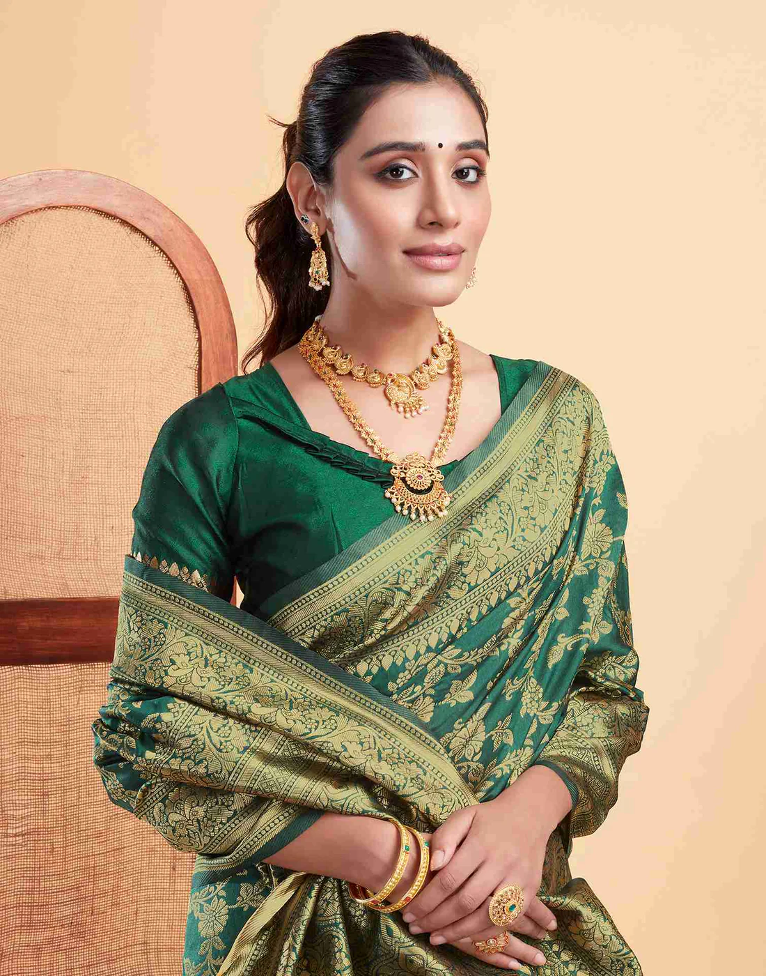 AXONIT Women's Silk Blend Banarasi Jacquard Floral