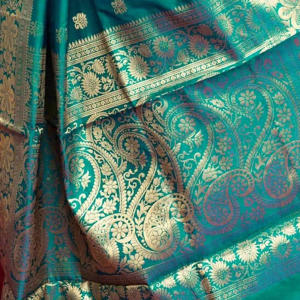 AXONIT Women's Silk Blend Banarasi Jacquard Floral & Paisley Design Saree with Unstitched Blouse Piece
