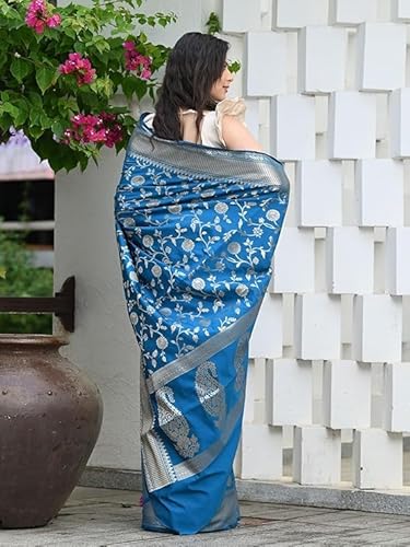 AXONIT Women's Silk Saree with Floral & Paisley Weaving & Traditional Golden Pallu with Unstitched Blouse Piece