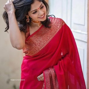 AXONIT Women's Premium Jacquard Silk Saree with Floral Brocade Border & Pallu Design with Unstitched Blouse Piece